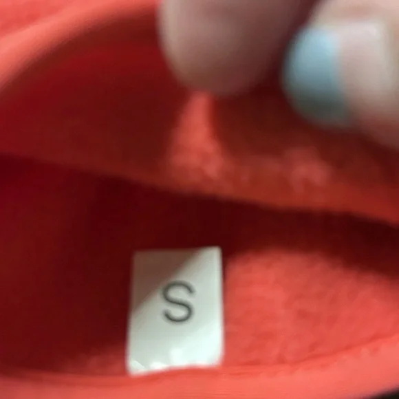 Women’s The North Face Pink Fleece Tech Gloves Size Small - Picture 4 of 4